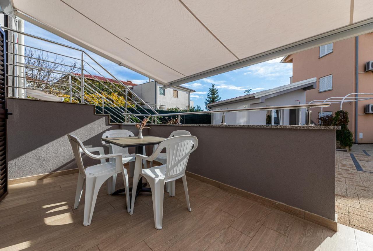 Apartments Crnekovic III Baška Dış mekan fotoğraf