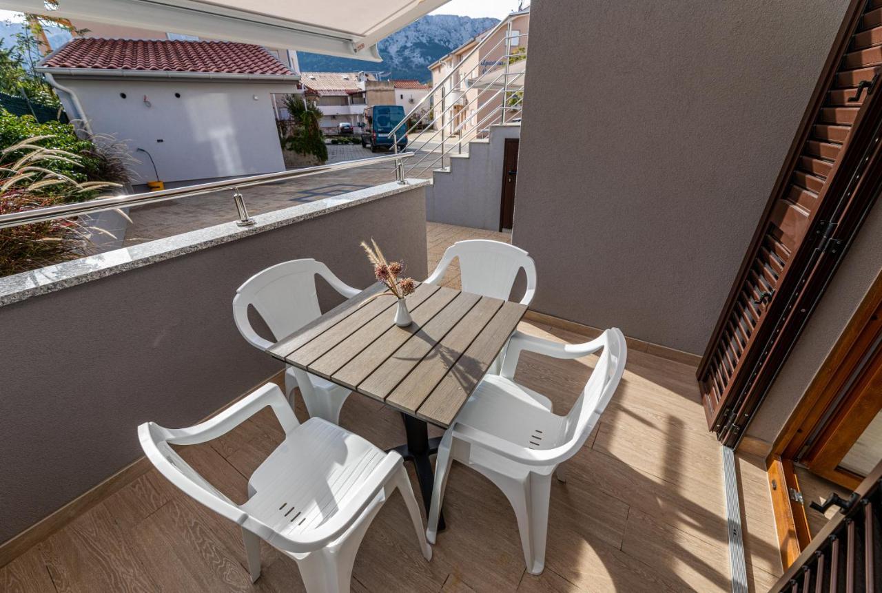 Apartments Crnekovic III Baška Dış mekan fotoğraf