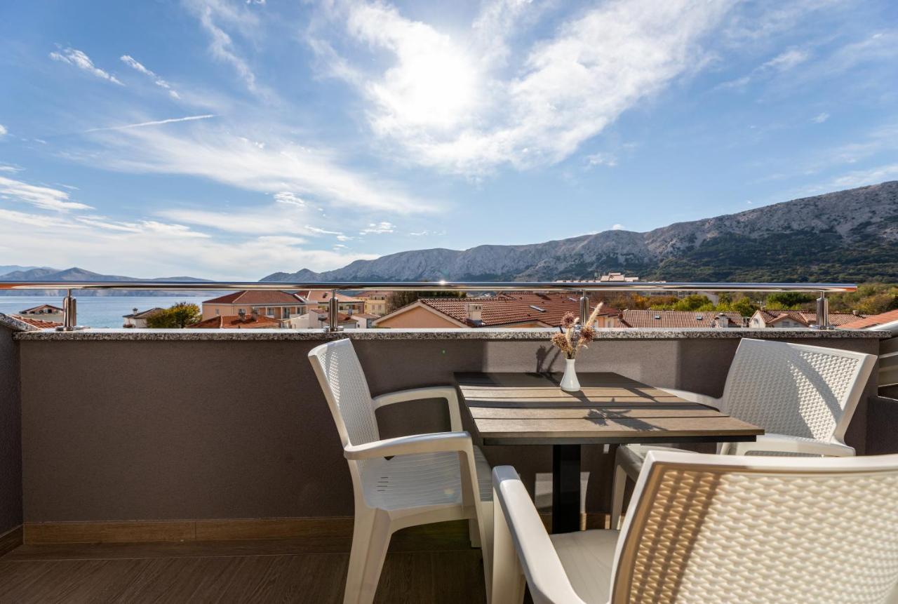 Apartments Crnekovic III Baška Dış mekan fotoğraf