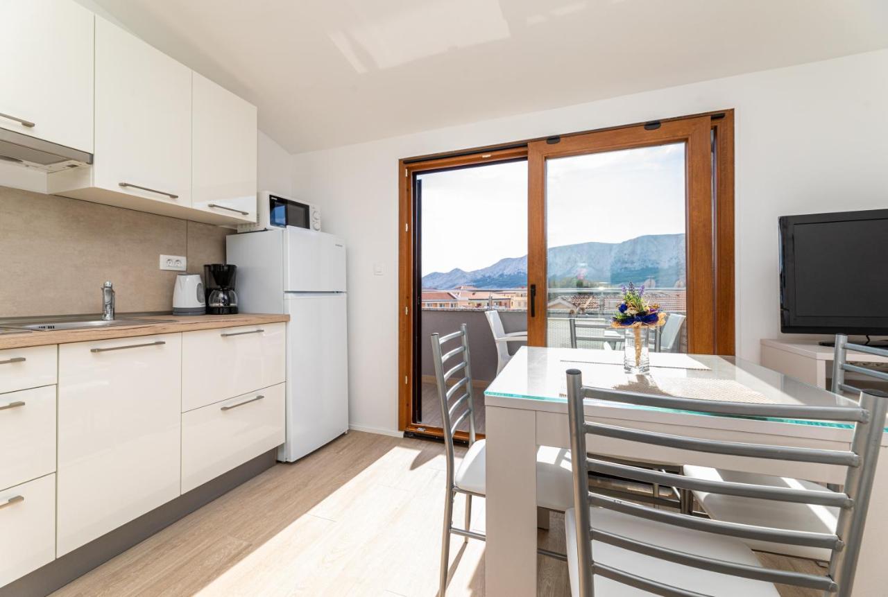 Apartments Crnekovic III Baška Dış mekan fotoğraf