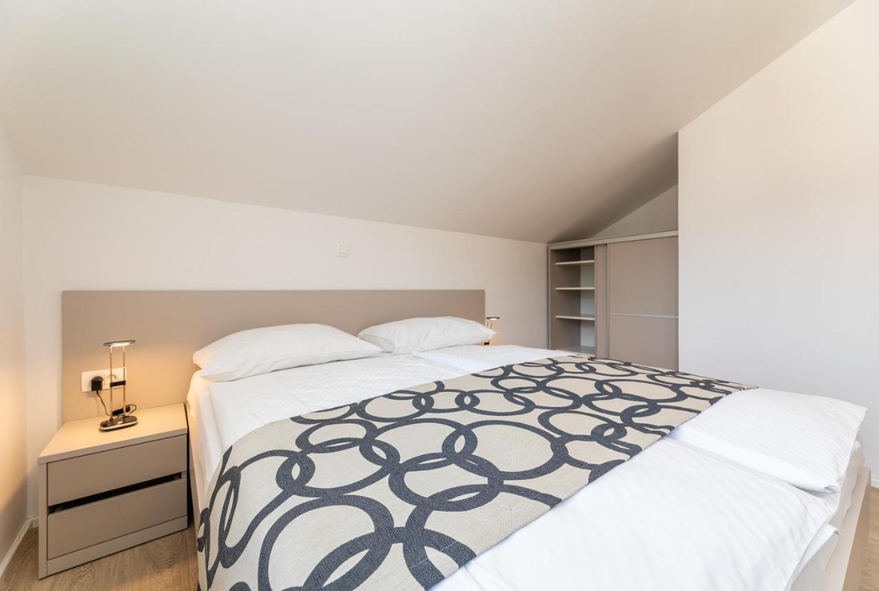 Apartments Crnekovic III Baška Dış mekan fotoğraf