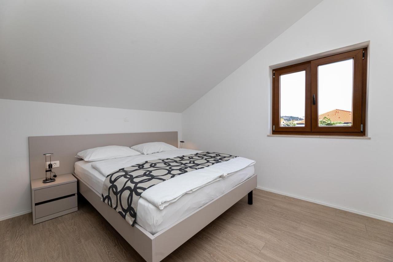 Apartments Crnekovic III Baška Dış mekan fotoğraf