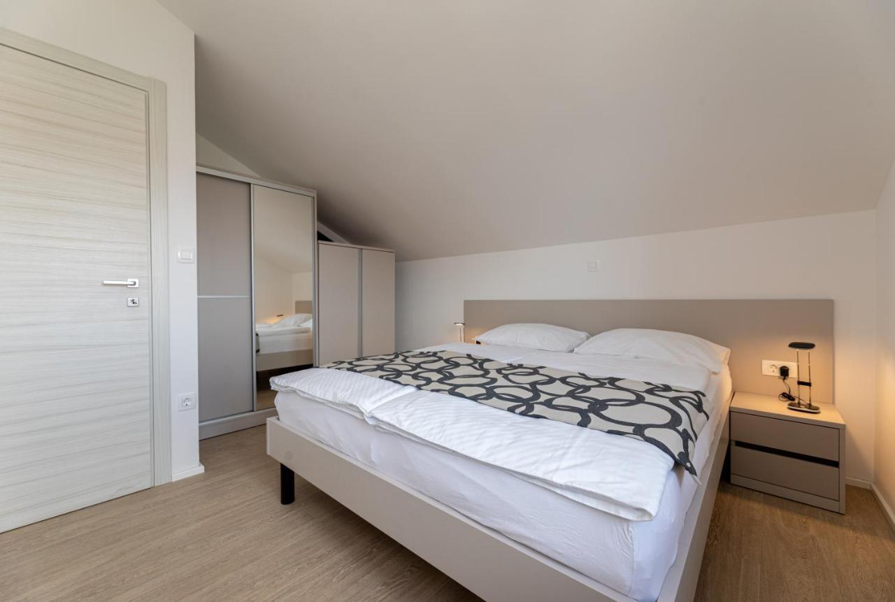 Apartments Crnekovic III Baška Dış mekan fotoğraf